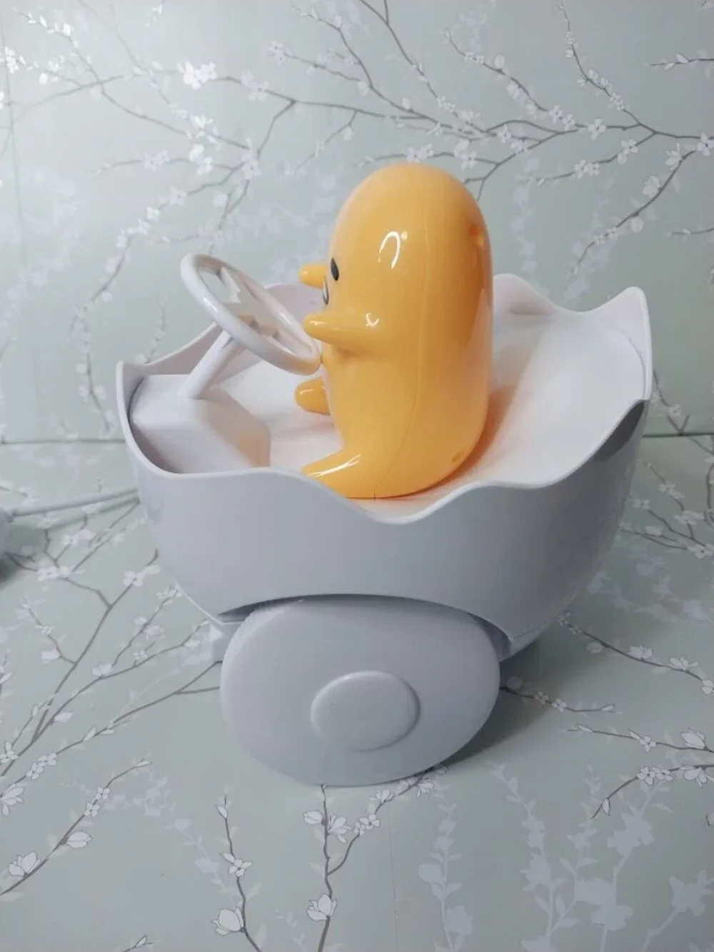 Gudetama Remote Control Egg Vehicle